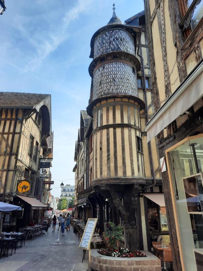 Appartement 70M² 3 Chambres Avec 3 Lits 2 Places Troyes Eksteriør bilde